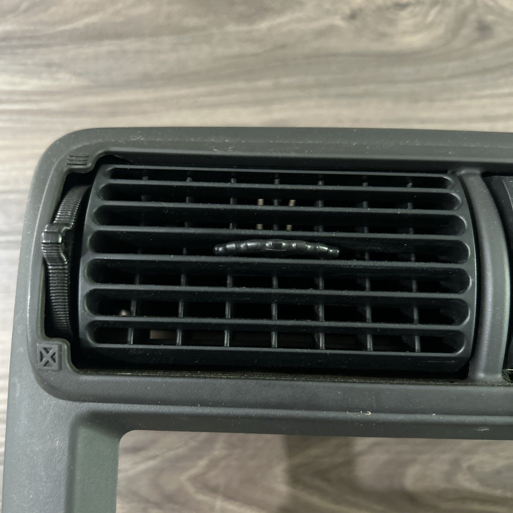 1999-2004 Ford Mustang Center Dash Radio Bezel AC Vent Trim Panel