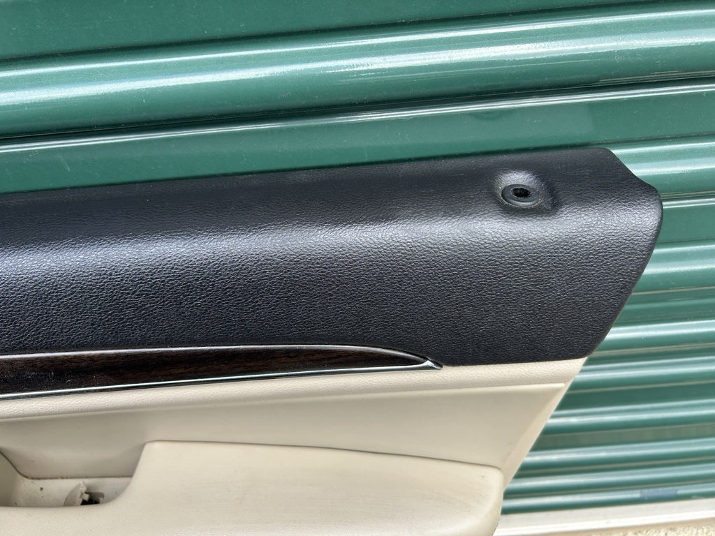 2015 JEEP GRAND CHEROKEE LIMITED FRONT RIGHT DOOR TRIM PANEL #007889