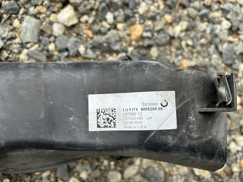 14-18 OEM BMW F15 X5 M SPORT Left Driver Side Air Duct Brake Channel Tube