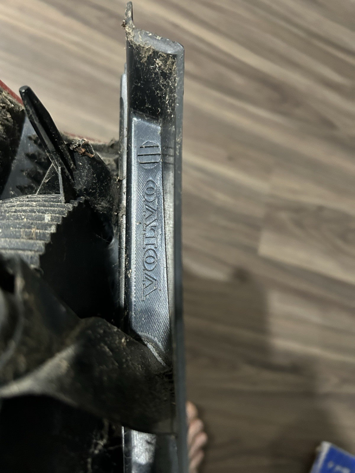 2007-2014 Volvo XC90 PASSENGER TAILLIGHT TAIL LIGHT LAMP RIGHT OEM XC 90 BULB