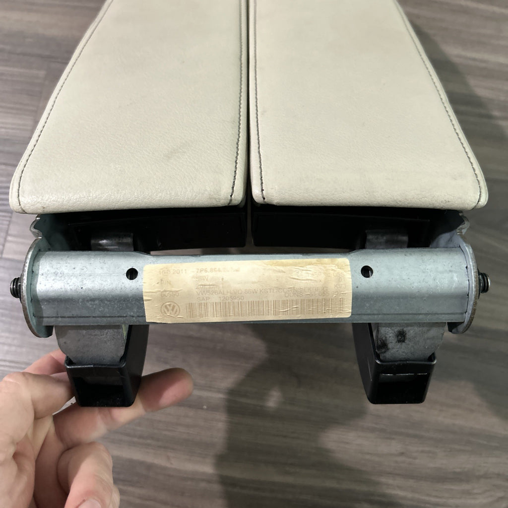 2011-2018 Volkswagen Touareg CENTER CONSOLE LID ARM REST DUAL MIDDLE OEM LEATHER