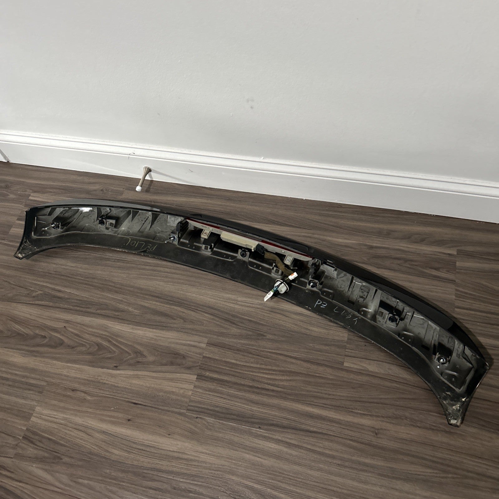 MAZDA CX-9 CX9 REAR LIFT GATE SPOILER THIRD BRAKE LIGHT  2007-2015 OEM Black A3F