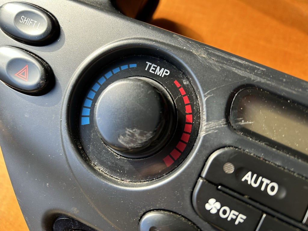 2001-2007 Toyota Sequoia 4x4 Heater Control Knob Switch Panel Radio Bezel OEM