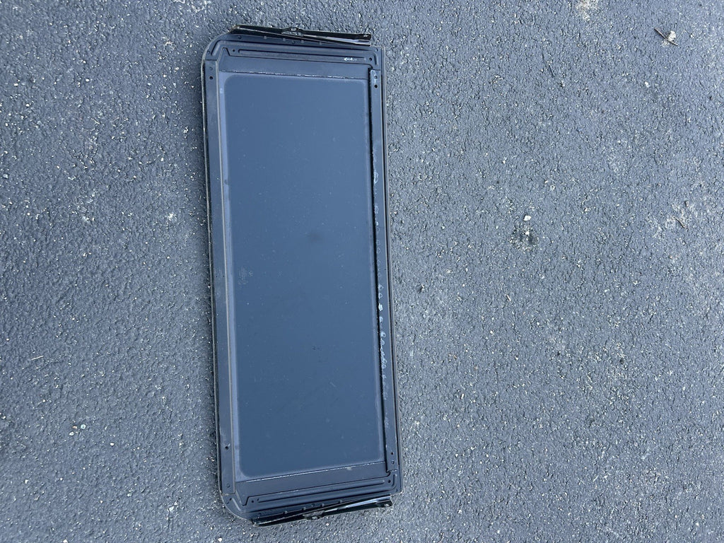 OEM BMW Rear Sunroof Glass 14-18 X5 X5M F15 F85 19-24 Rolls Cullinan 9463699