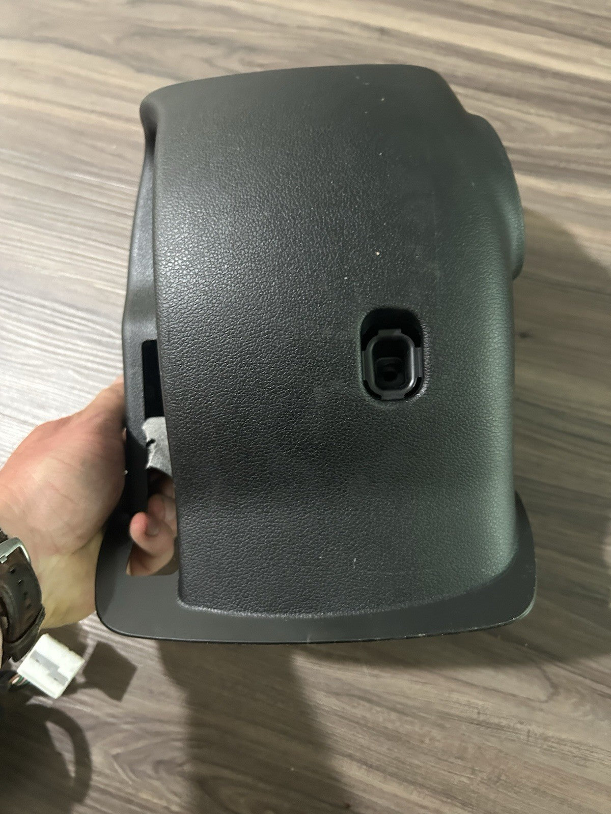 17-20 HYUNDAI ELANTRA IGNITION SWITCH  SHROUD OEM