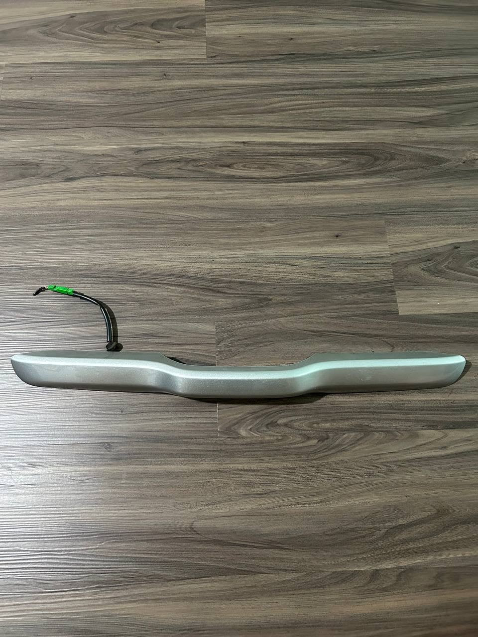 09-15 HONDA PILOT REAR TRUNK TAIL GATE HATCH LID LOWER HANDLE SILVER