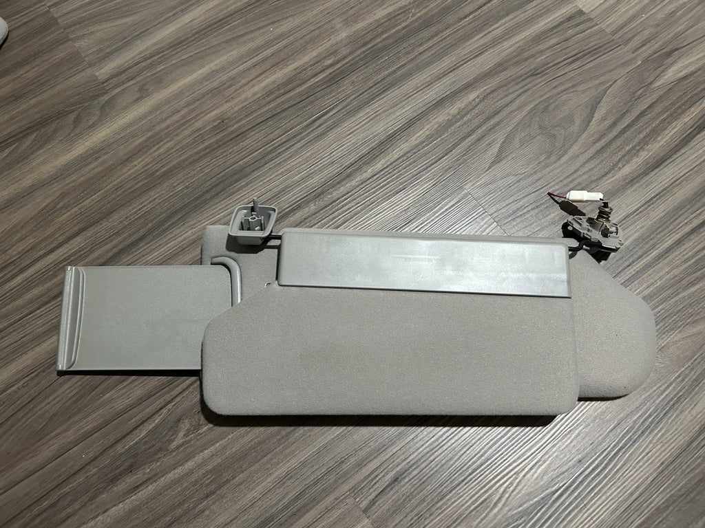 2000-2006 Toyota Tundra Sequoia DRIVER PASSENGER Left Right Sun Visor  OEM Gray