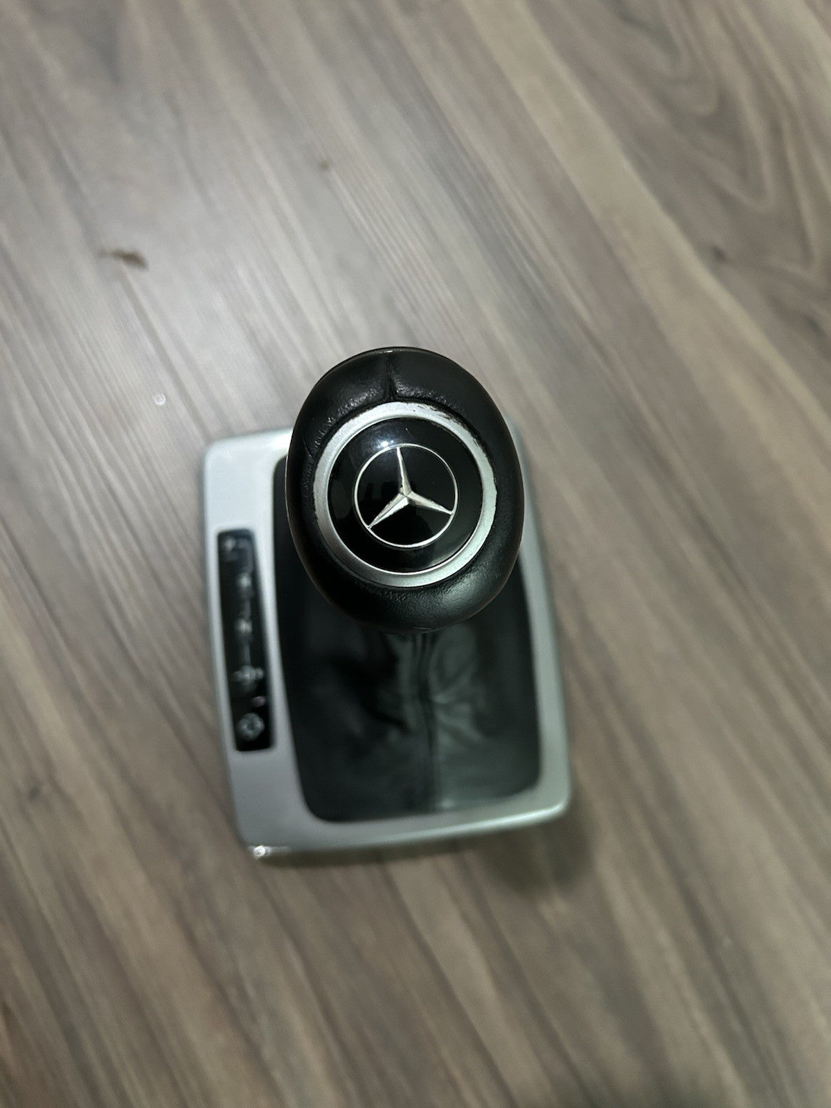 2008-2011 MERCEDES-BENZ W204 C250 C300 C350 SHIFTER GEAR SELECTOR KNOB BOOT OEM