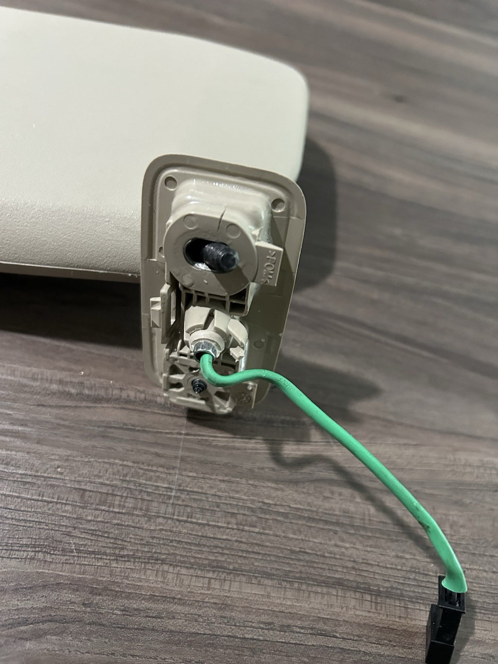 2010 2011 2012 VOLVO XC60 SUN VISOR RIGHT PASSENGER SIDE TAN 30653404 OEM 11-13