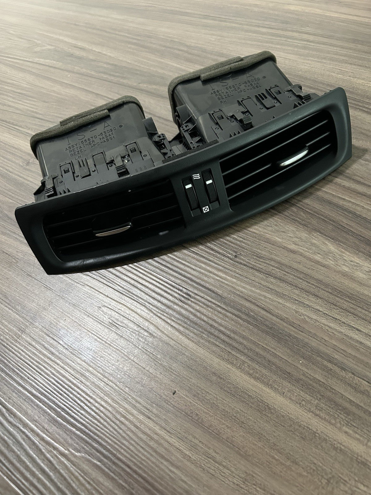 06-13 Lexus IS250 IS350 Center Dash AC Air Vent OEM 55670-53020 Black