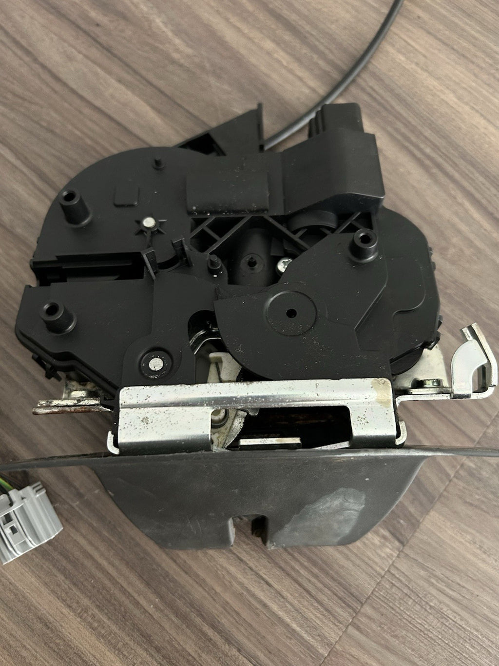 ✅OEM 2008-10 Volvo V70 XC70 III Rear Liftgate Trunk Lock Actuator Latch 31253446