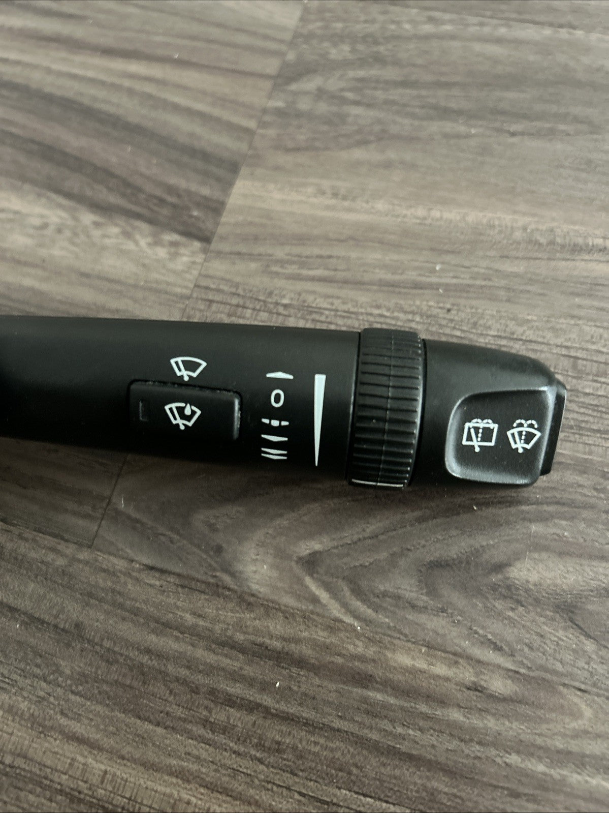 Volvo XC90 V70 XC70 Windshield Wiper Switch Stalk 30768101  2003-2005