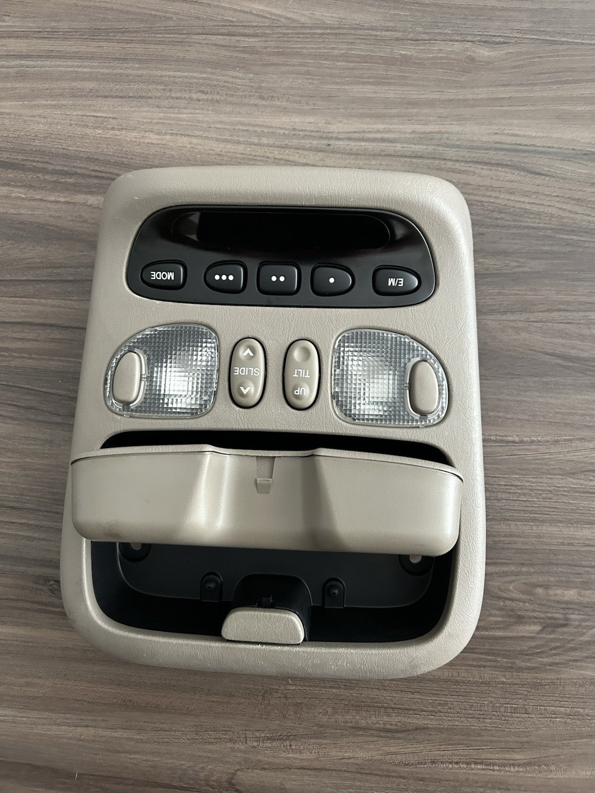 2001  - 2007 Toyota Sequoia Overhead Console Dome Light  Original OEM