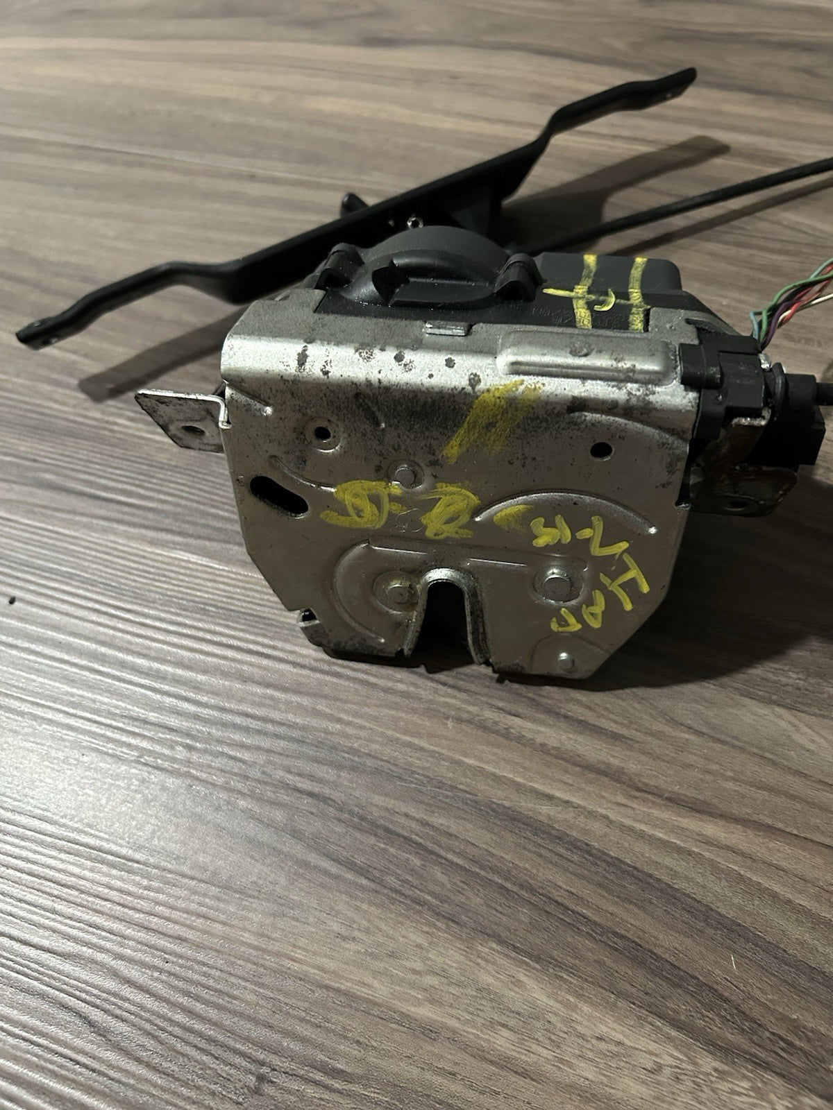 04-11 Mercedes W164 ML350 Tailgate Tail Gate Hatch Lock Latch Mechanism OEM