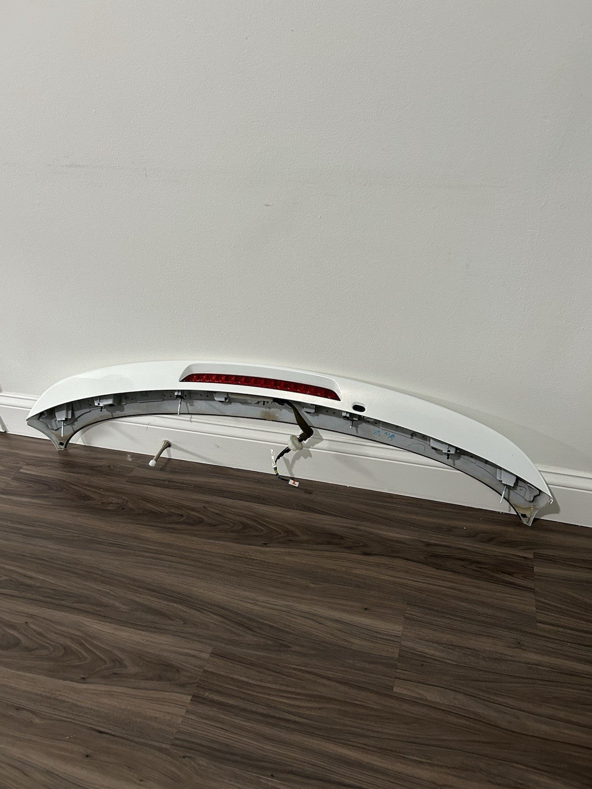 MAZDA CX-9 CX9 REAR LIFT GATE SPOILER THIRD BRAKE LIGHT  2007-2015 OEM Color 34K