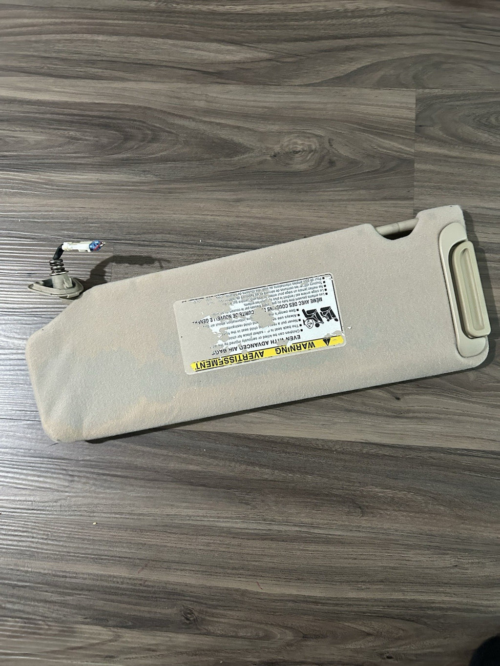 2004-2008 Toyota Solara Driver & Passenger Side Sun Visor Pair Set Tan Lighted