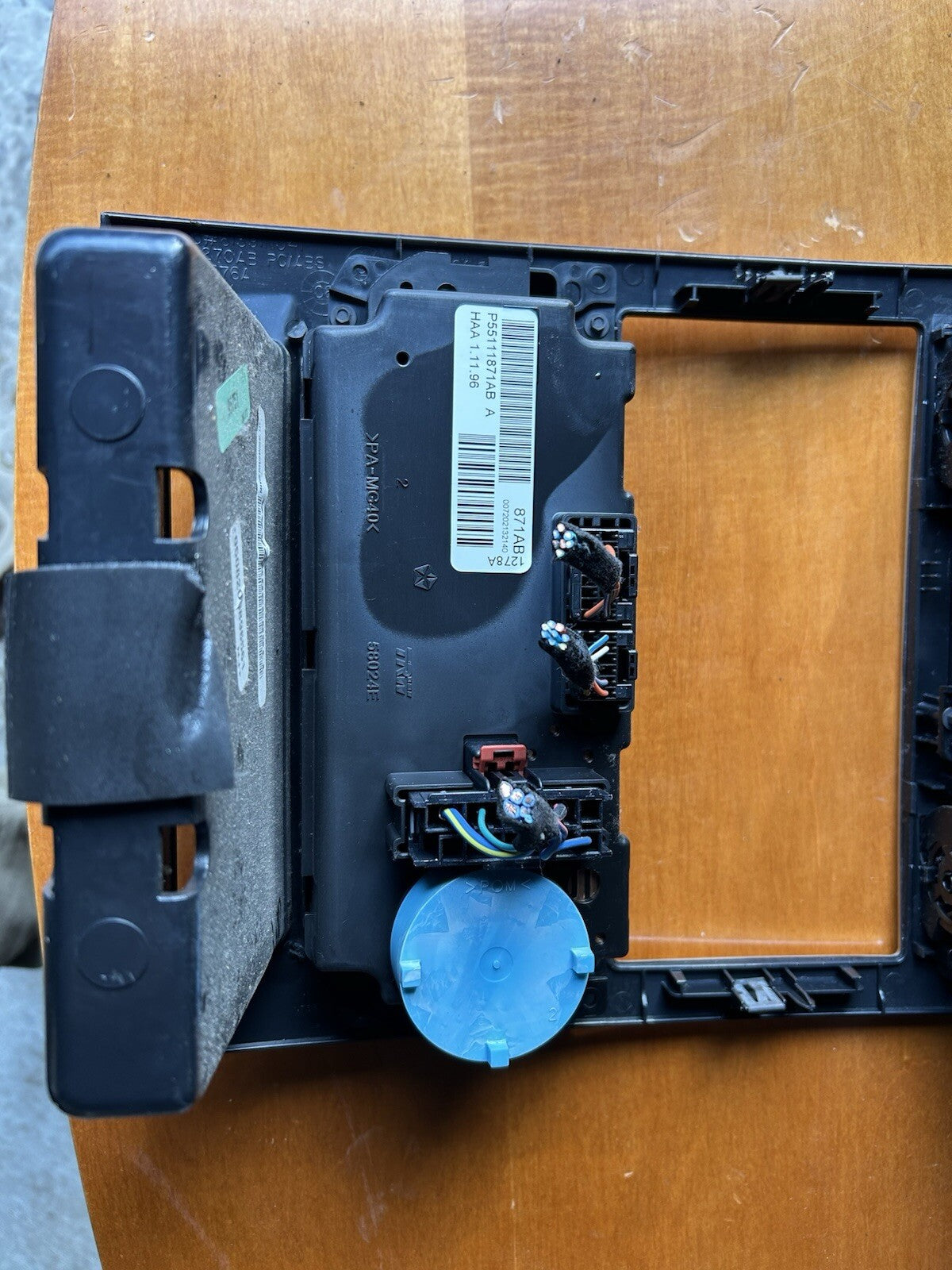 2008 2009 2010 Chrysler 300 Dash Heater A/C Climate Control Radio Panel H1696 DG