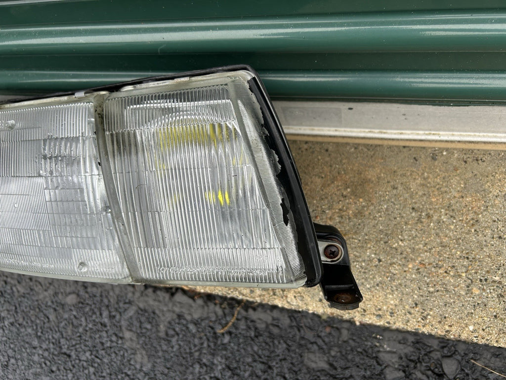 90-94 LEXUS LS400 PASSENGER RIGHT FULL HEADLIGHT LAMP ASSEMBLY OEM 228-74984