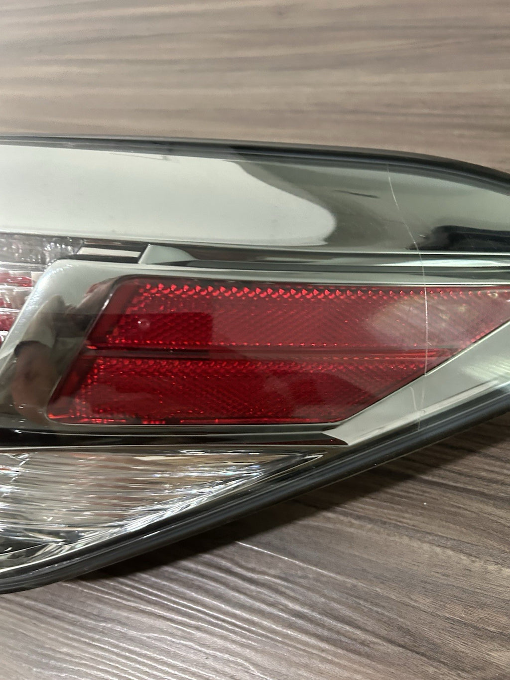 2010-2012 Lexus RX350 Right Passenger Side Tail Light Assembly Quarter Panel OEM