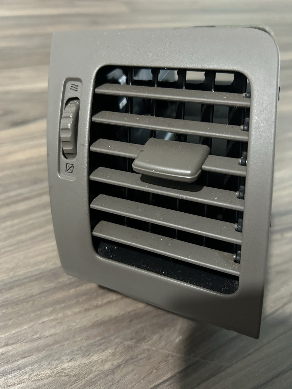 2004-2009 LEXUS RX330 RX350 Driver Side Cup Holder Left Dash Air Vent Tan USED