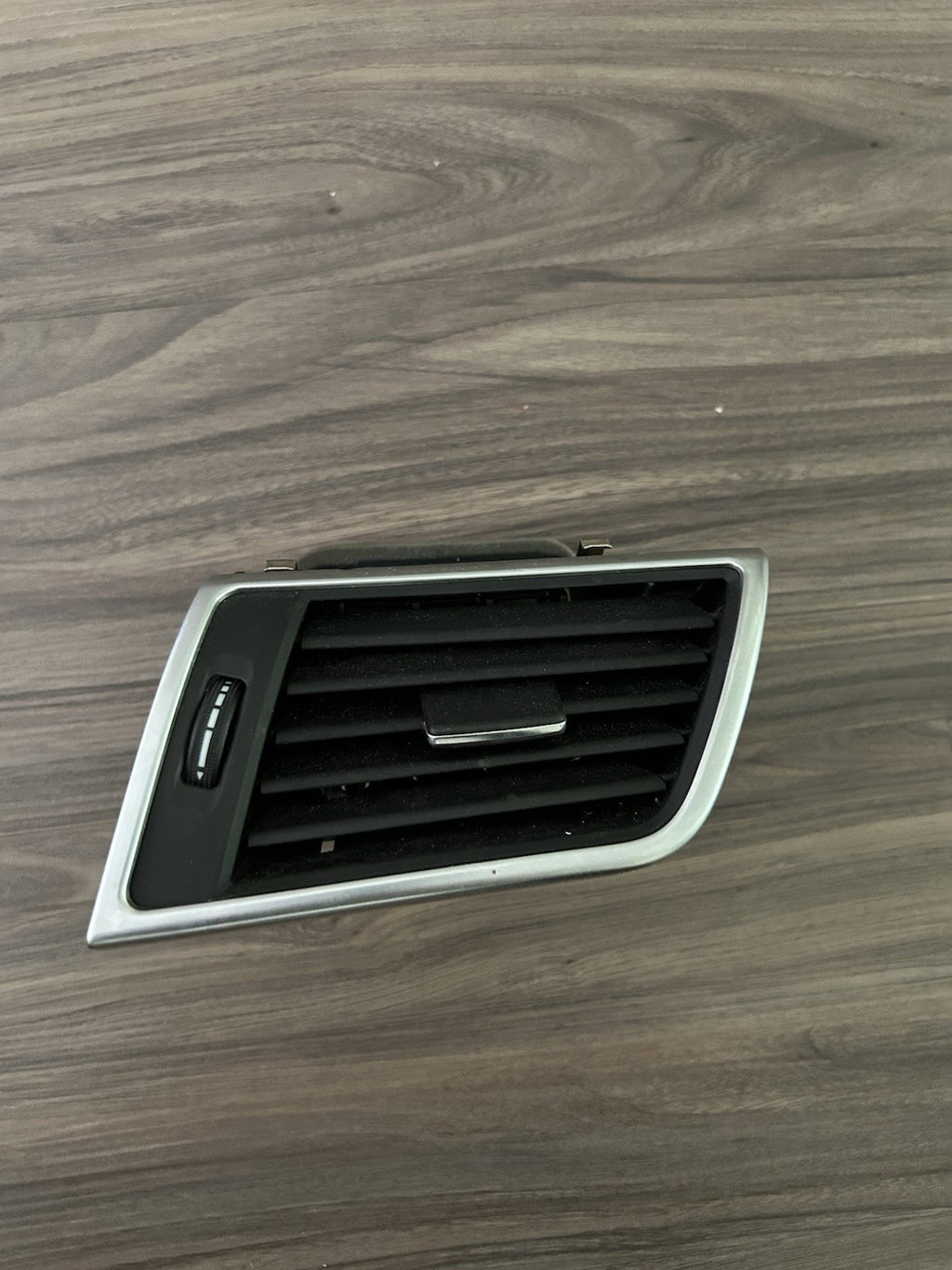 12-16 Mercedes W166 ML350 GL450 Dash AC A/C Air Vent Grill Right Side OEM