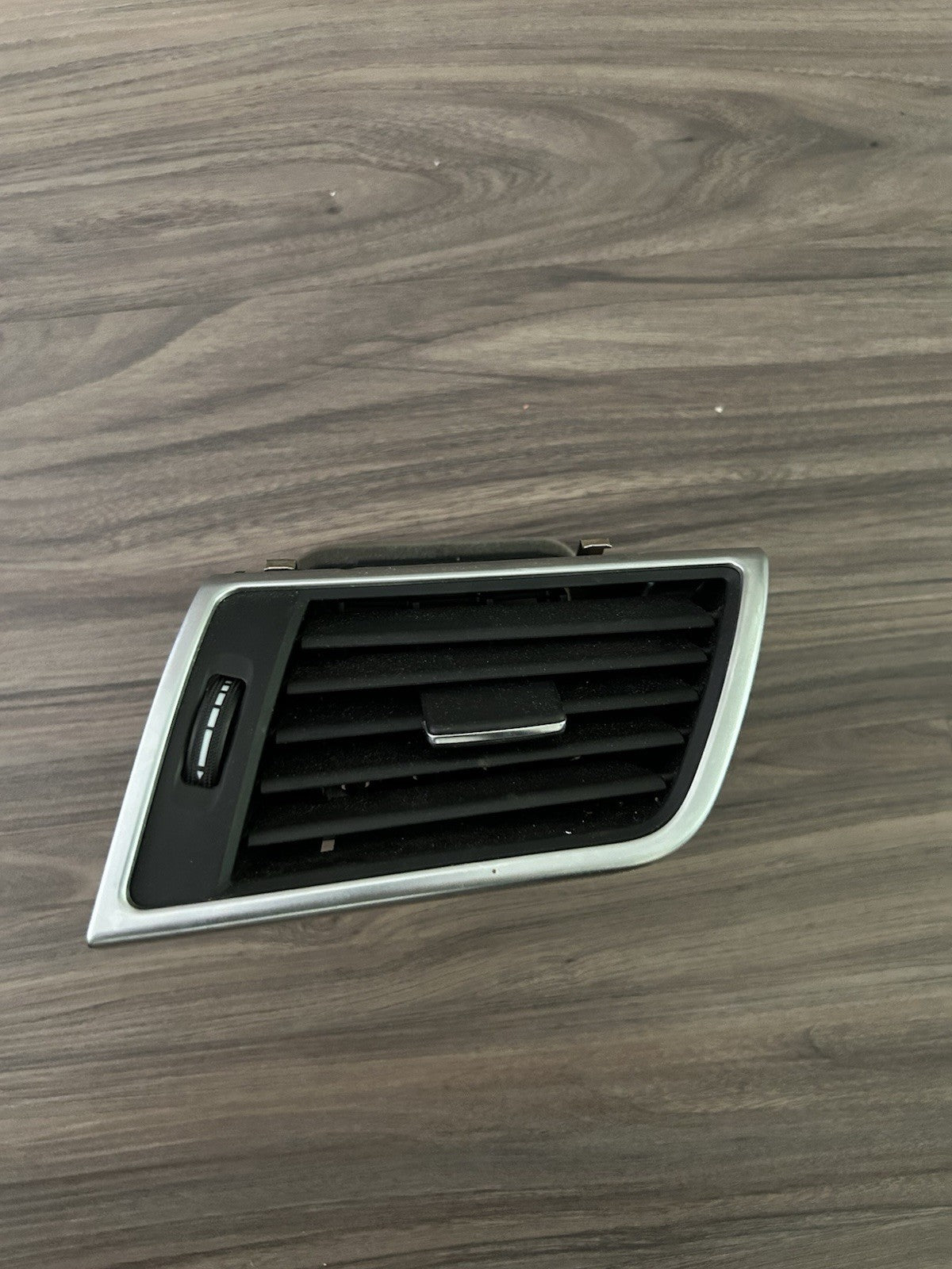 12-16 Mercedes W166 ML350 GL450 Dash AC A/C Air Vent Grill Right Side OEM