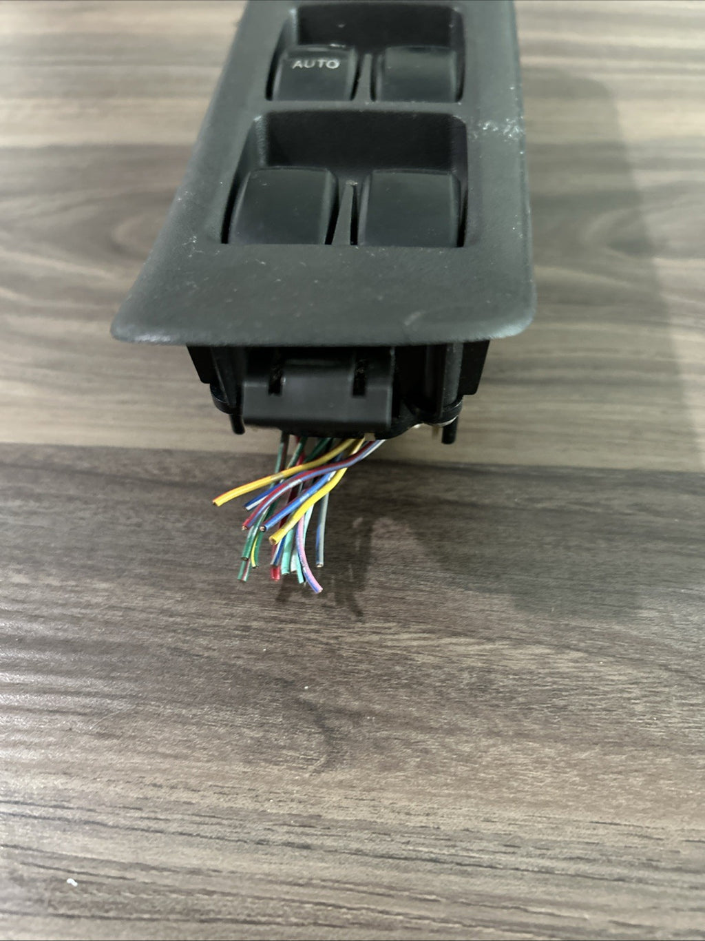 2001-2007 TOYOTA HIGHLANDER POWER MASTER CONTROL WINDOW SWITCH 84040-48121