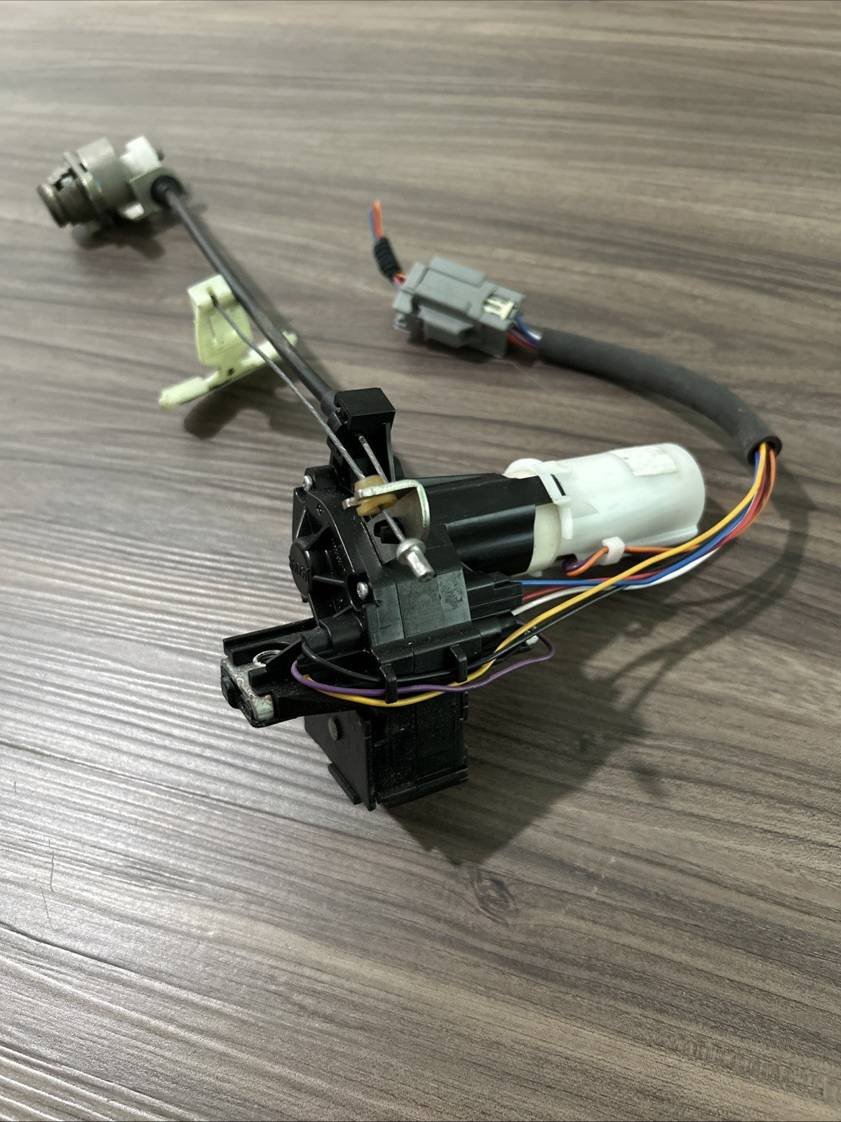 OEM JAGUAR XJ8 XJR VANDEN PLAS 2004-09 REAR TRUNK LID LOCK LATCH ACTUATOR MOTOR