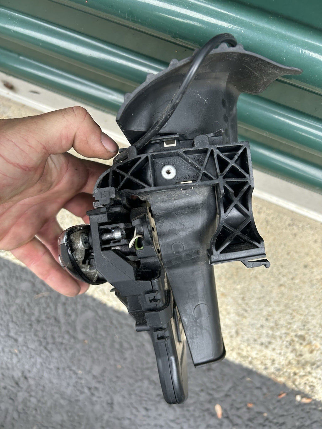 06-12 Mercedes W164 ML500 GL450 Front Left Driver Side Exterior Door Handle OEM