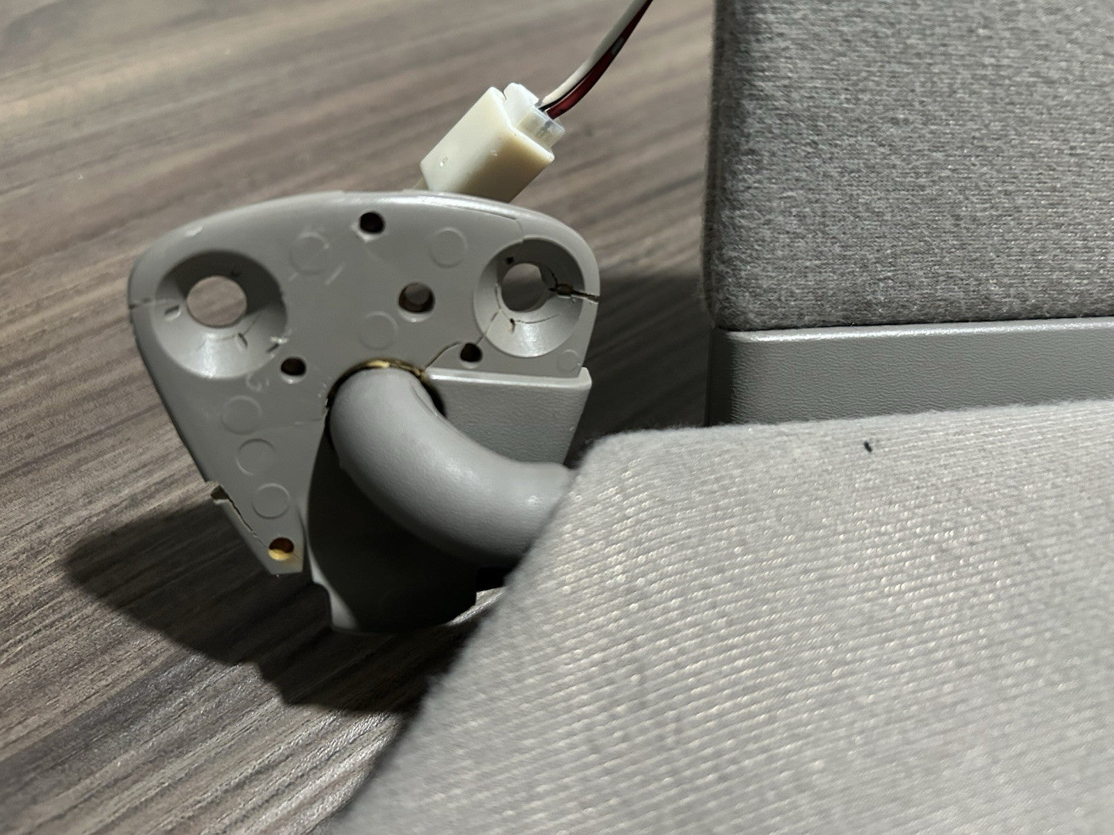 2000-2006 Toyota Tundra Sequoia DRIVER PASSENGER Left Right Sun Visor  OEM Gray