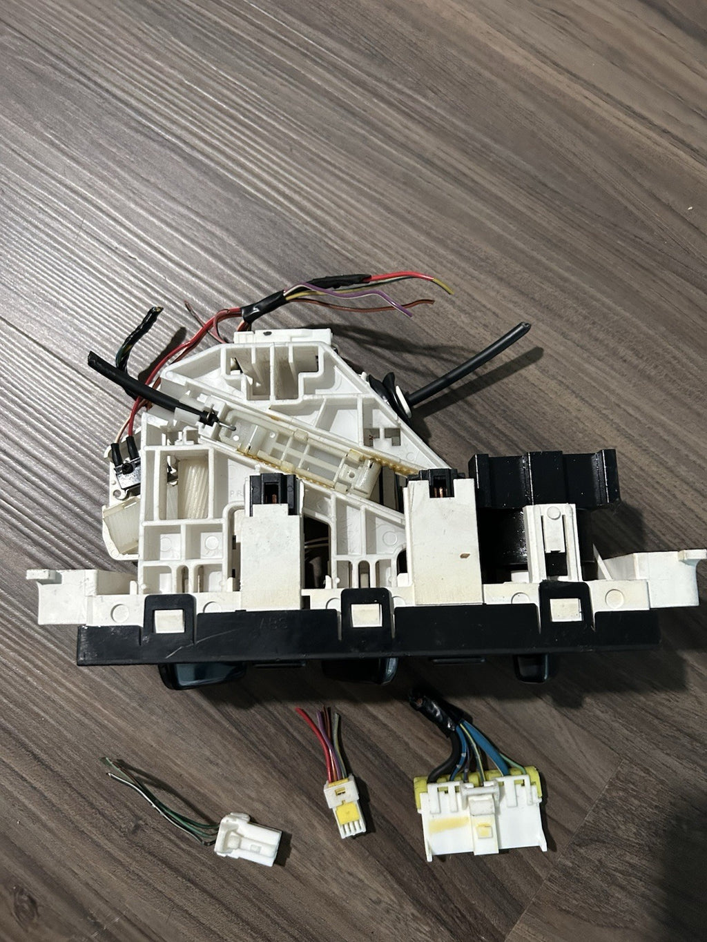 2001-2004 Nissan Pathfinder Temperature Climate Control AC Heat Dash OEM