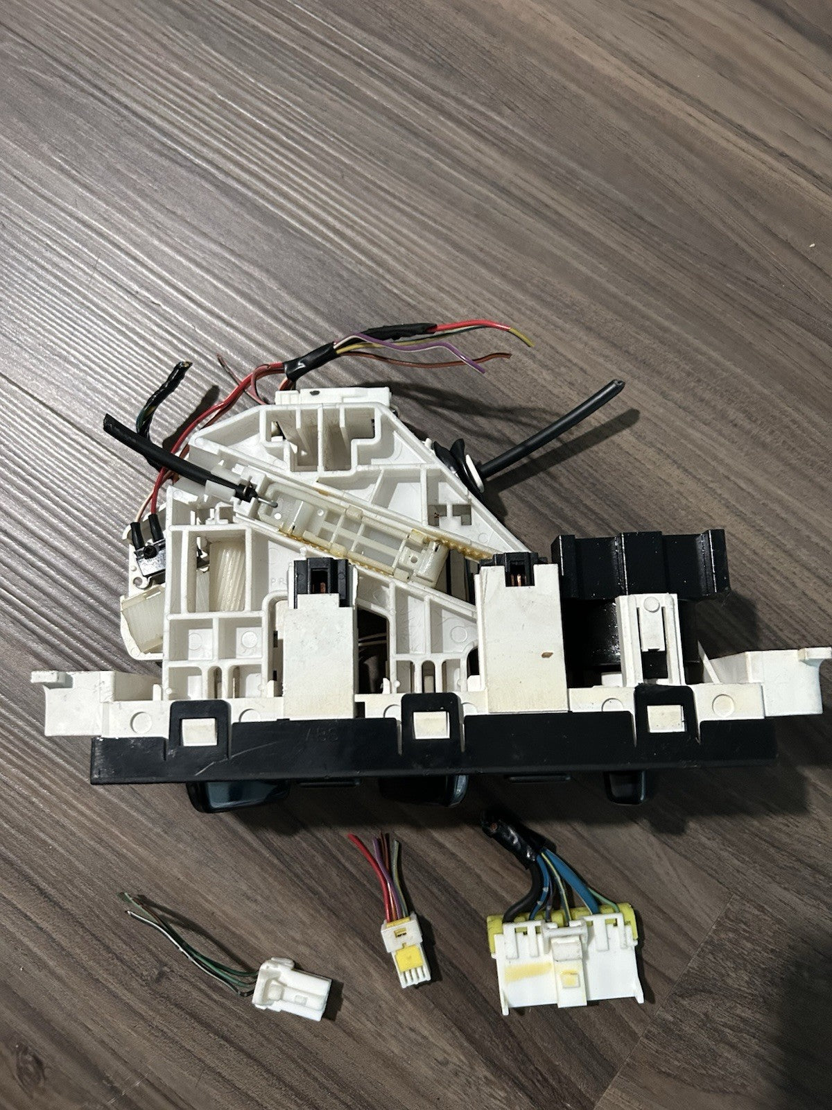 2001-2004 Nissan Pathfinder Temperature Climate Control AC Heat Dash OEM