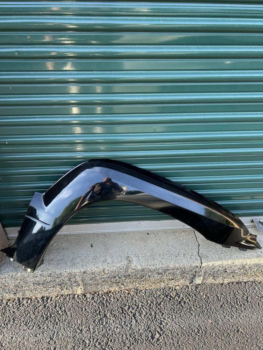 03-09 LEXUS GX470 FRONT RIGHT  FENDER FLARE TRIM MOLDING COVER BLACK 202