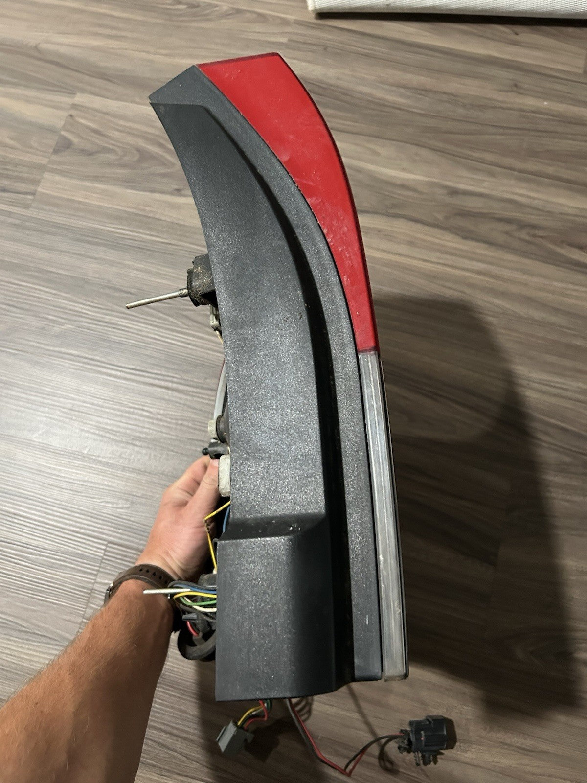 2007-2014 Volvo XC90 PASSENGER TAILLIGHT TAIL LIGHT LAMP RIGHT OEM XC 90 BULB