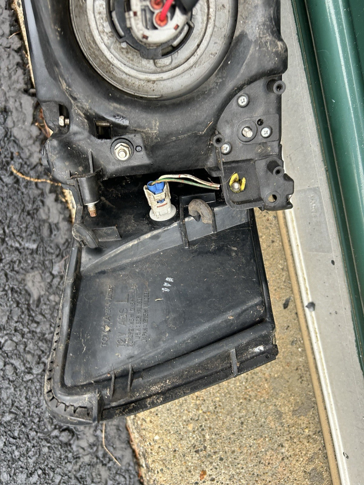 90-94 LEXUS LS400 DRIVER LEFT FULL HEADLIGHT LAMP ASSEMBLY OEM 228-74984