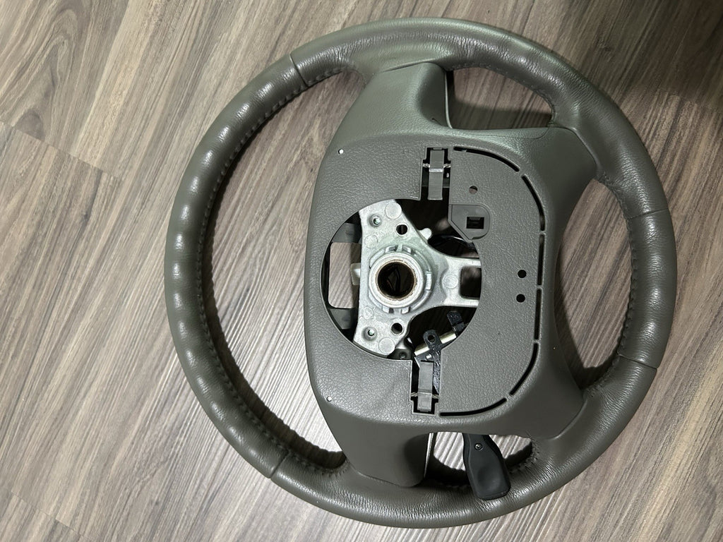 2008-11 2009 Camry XLE Steering Wheel 45103-06120 Gray w/Audio & Cruise Controls