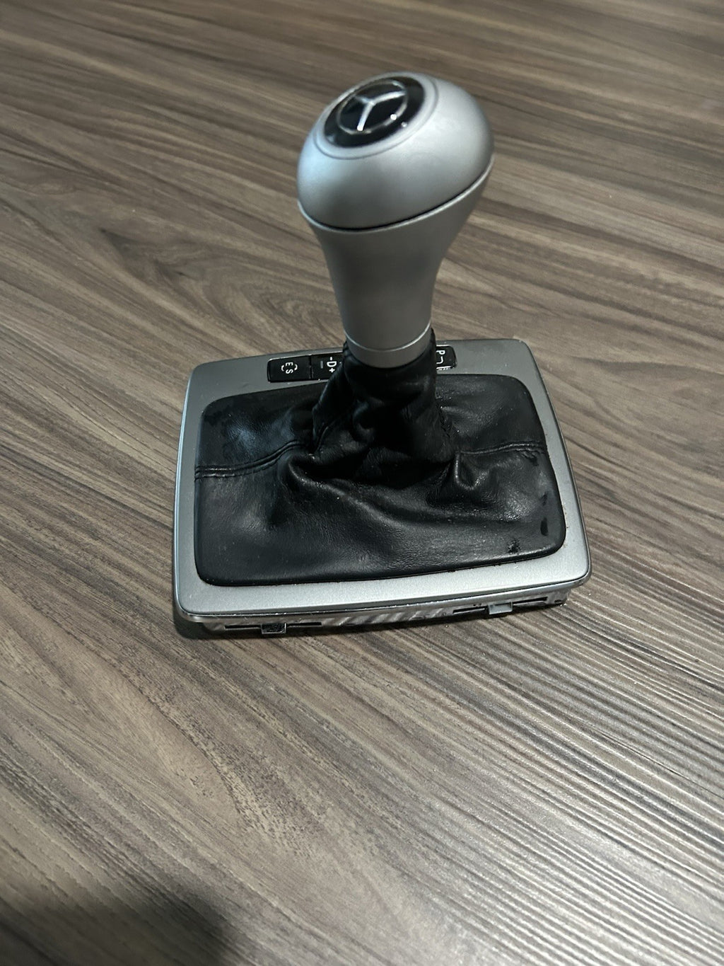 08-14 Mercedes W204, C300 Auto Shift Knob Boot & Base Trim