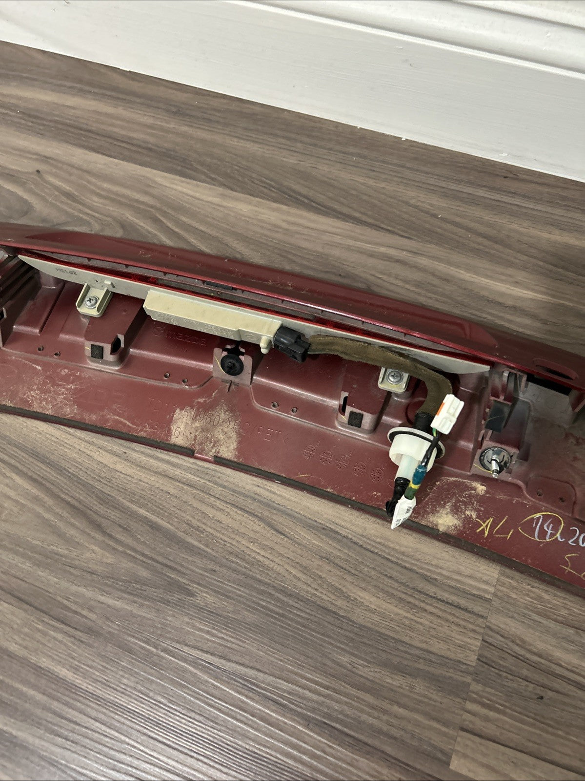 MAZDA CX-9 CX9 REAR LIFT GATE SPOILER THIRD BRAKE LIGHT  2007-2015 OEM Red 32V