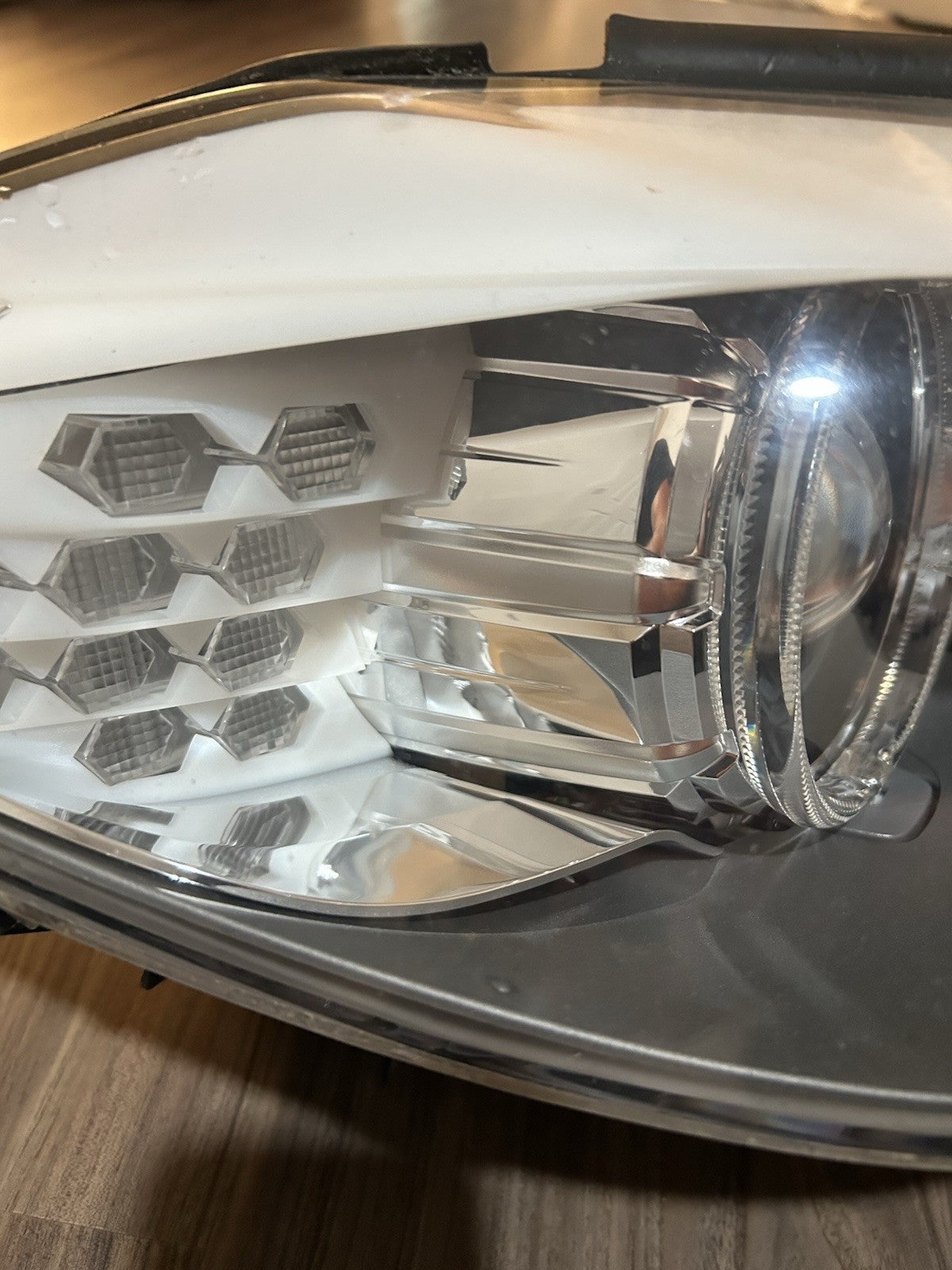 6f28db06-30b1-41ef-a000-047c69cd3cbb