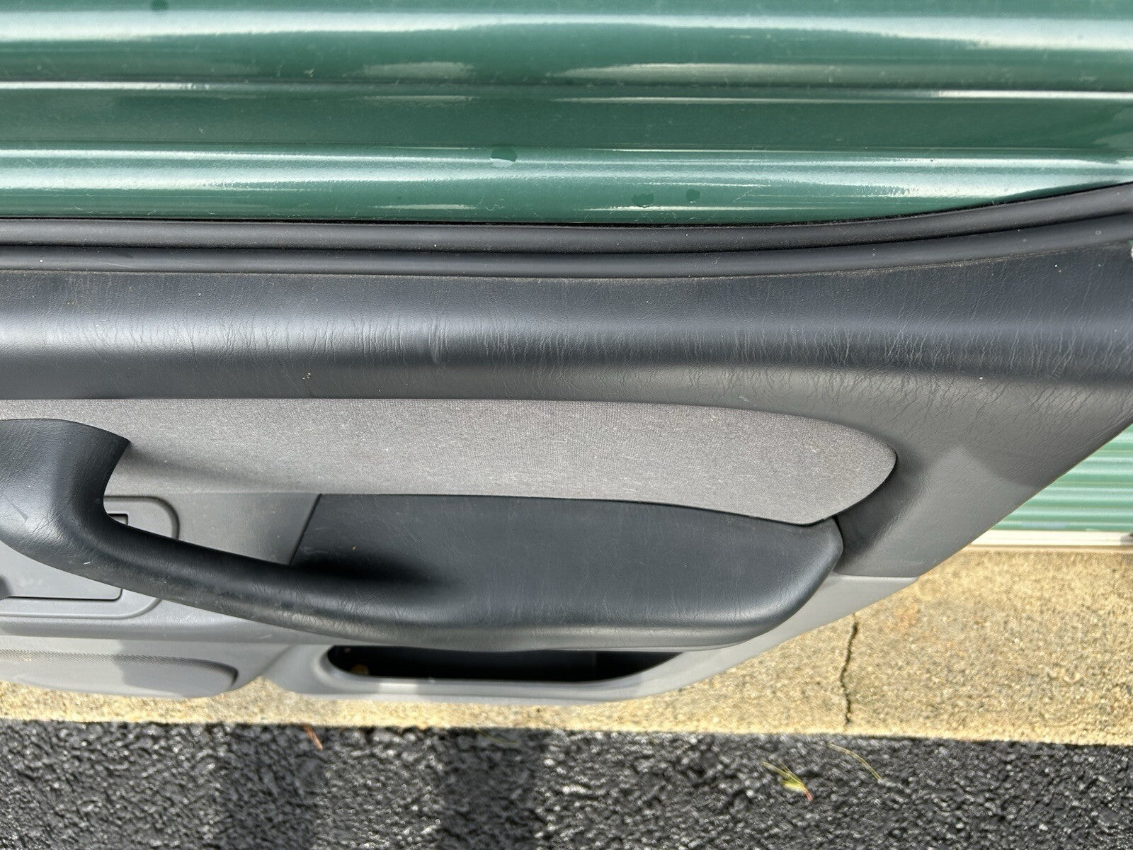 2001-2007 TOYOTA Tundra REAR Right Passenger SIDE DOOR PANEL TRIM Gray OEM