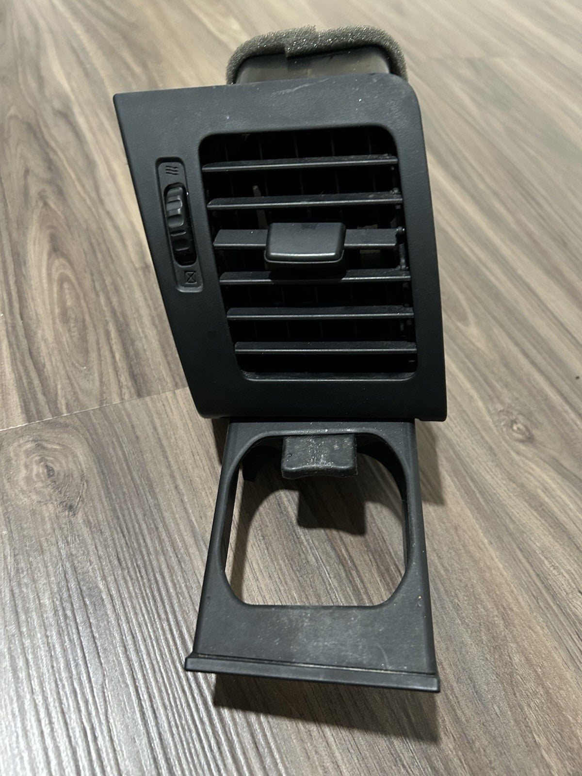2004-2009 LEXUS RX330 RX350 Driver Side Cup Holder Left Dash Air Vent Black USED