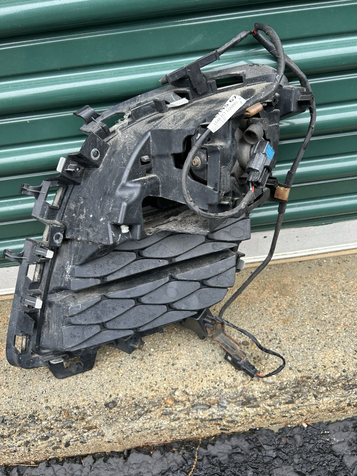 2010 2011 2012 Mazda CX-7 Bumper Grille Right Fog Light Insert  OEM J9424 DG