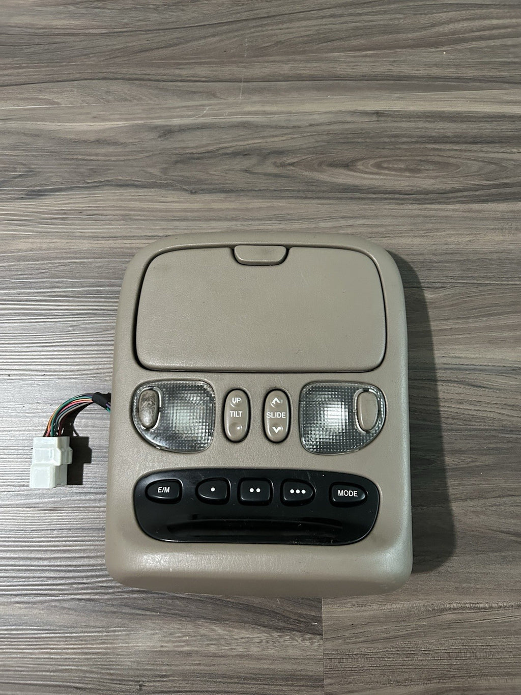 2001  - 2007 Toyota Sequoia Overhead Console Dome Light  Beige OEM