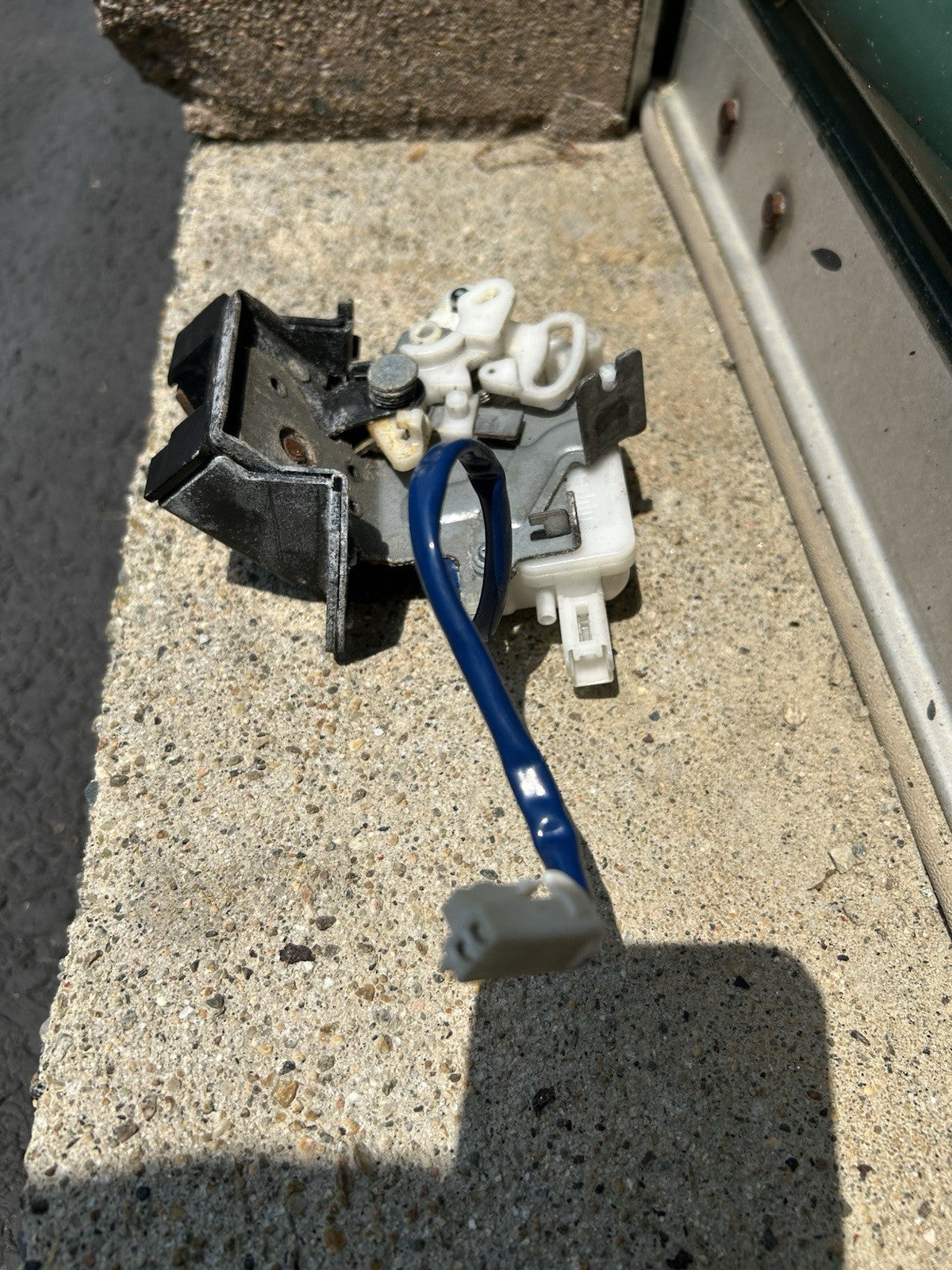 2007 - 2010 OEM Mazda CX-9 CX9 Rear Trunk Tail Lift gate Latch Lock Actuator