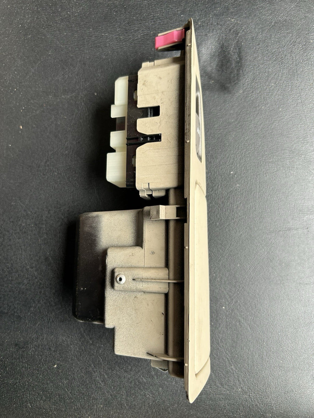 03-09 GX470 Rear Driver Left Power Window Switch  84030- 60031