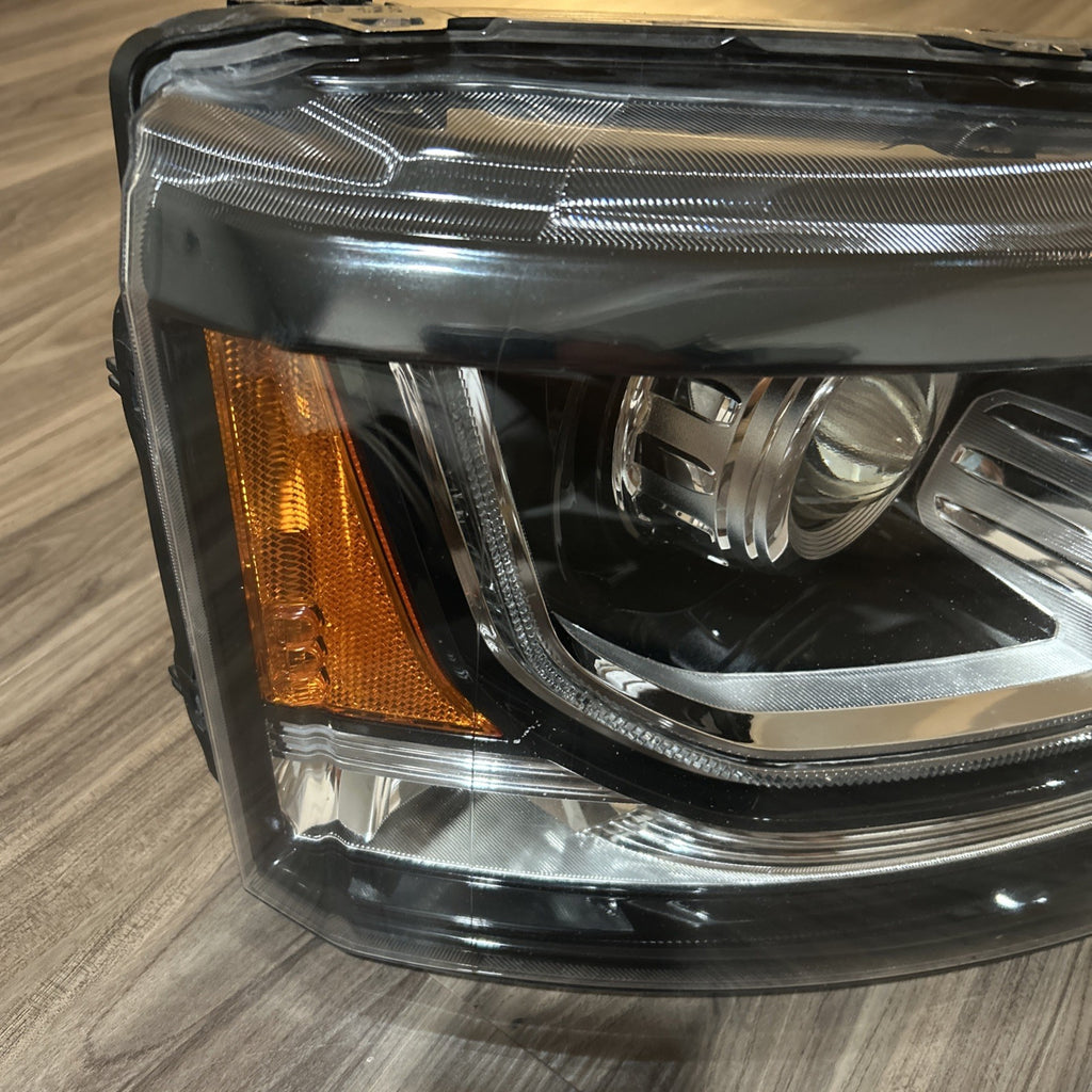 Perfect! 14 15 16 Land  Rover LR4 Right Passenger RH Xenon HID Headlight OEM