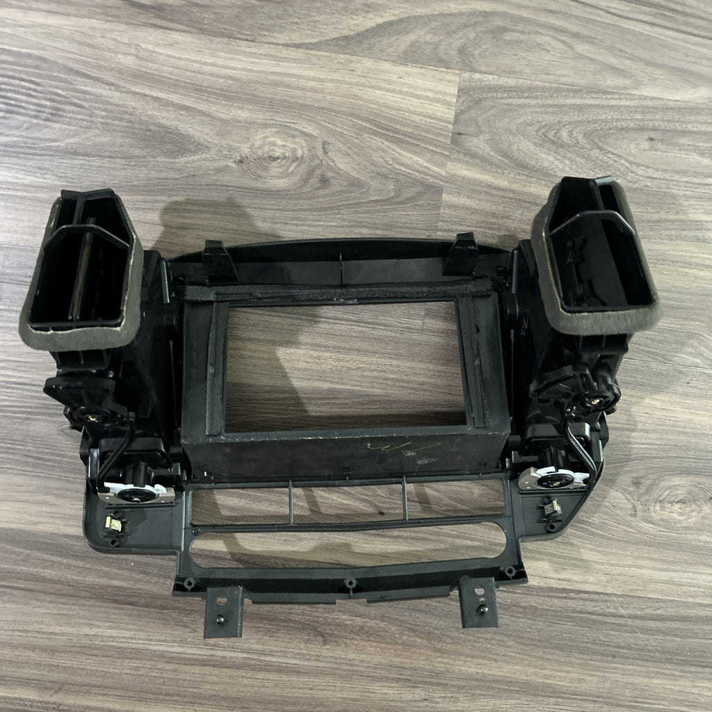 2004-2006 Nissan Maxima Dash Radio Control Panel Trim Bezel Air Vents Oem Beige