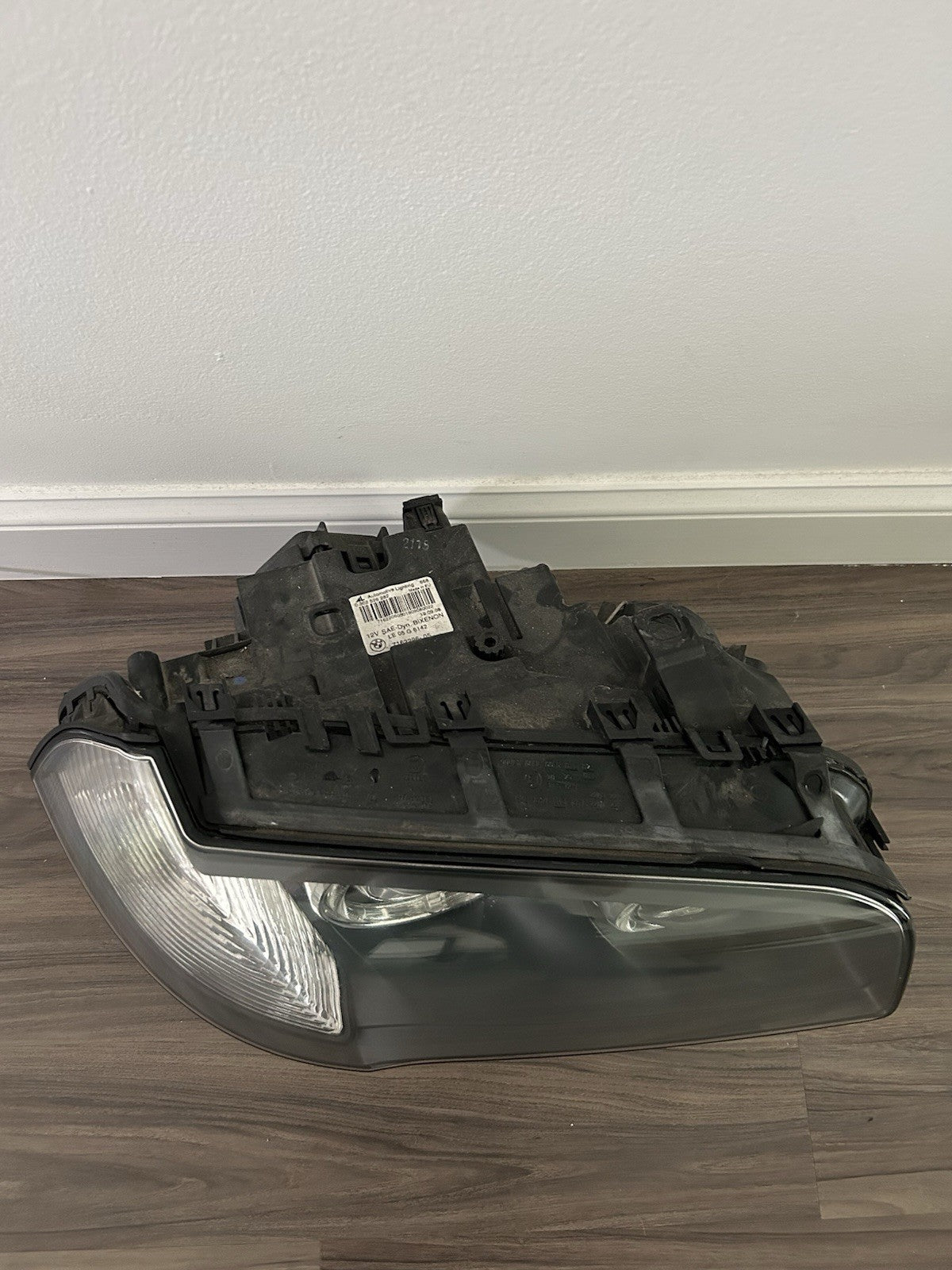 2007 to 2010 BMW X3 Right  passenger RH Side Headlight HID BiXenon OEM