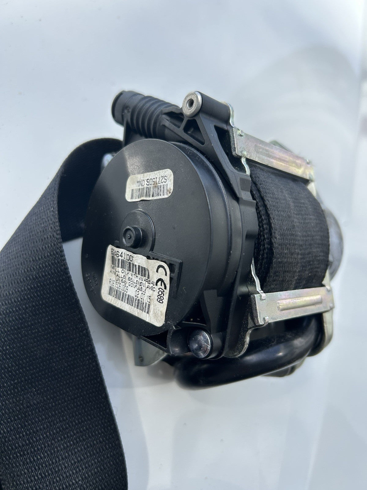 OEM BMW F15 F16 F85 X5 X6 Front Left Driver Seat Belt Seatbelt Retractor Black