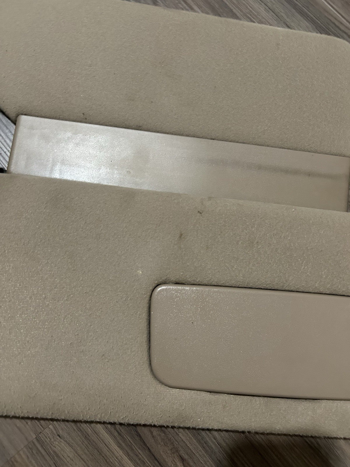 2000-2006 Toyota Tundra Sequoia DRIVER PASSENGER Left Right Sun Visor  OEM TAN